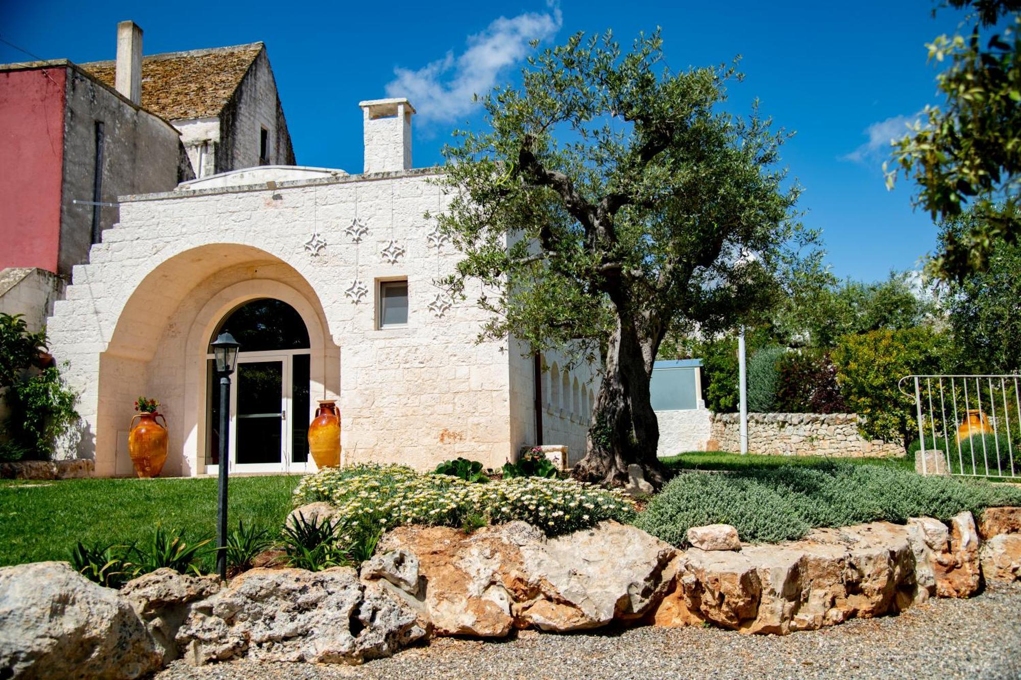 Trulli Arco Antico Villa Locorotondo Exteriör bild