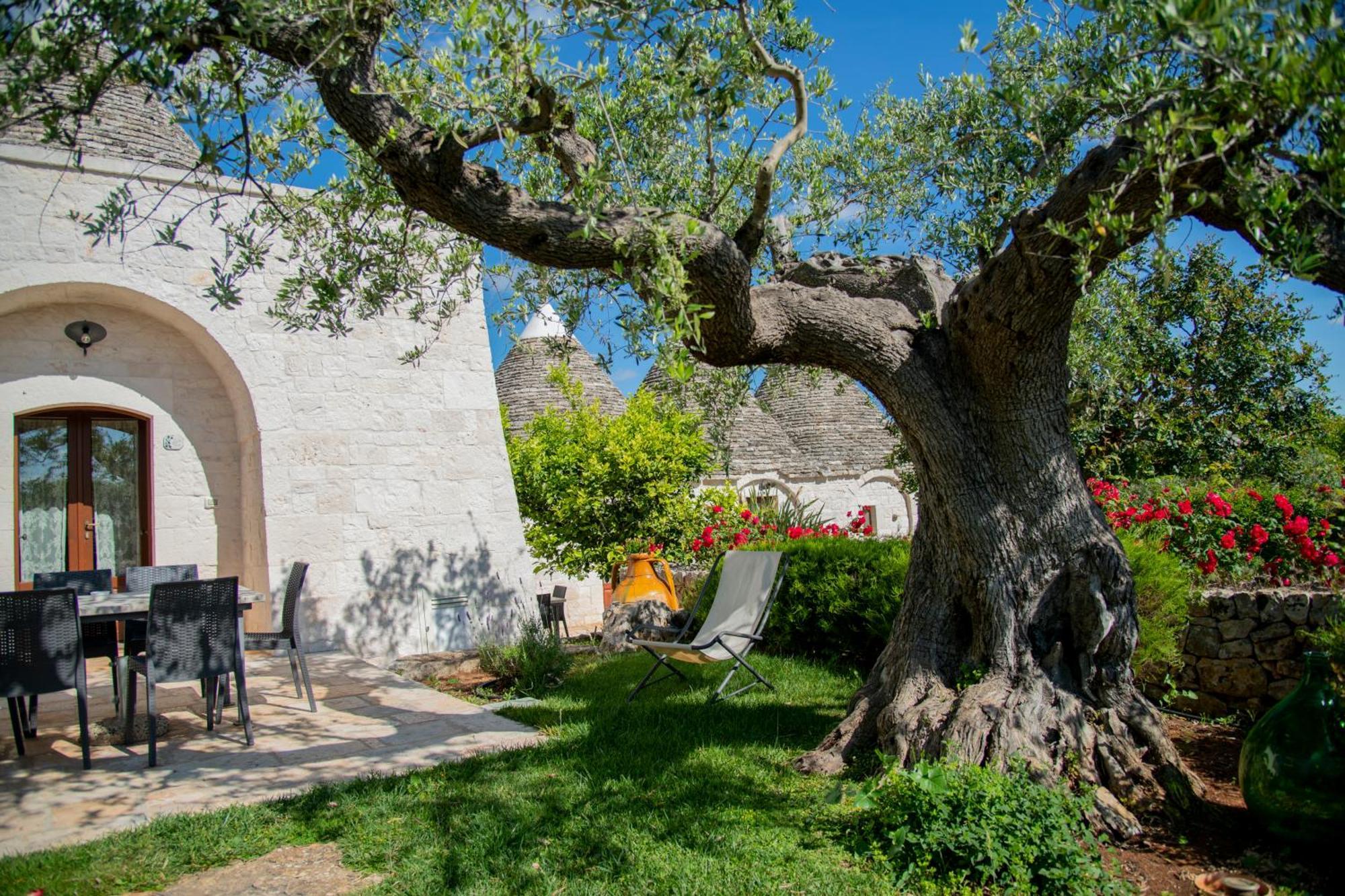 Trulli Arco Antico Villa Locorotondo Exteriör bild